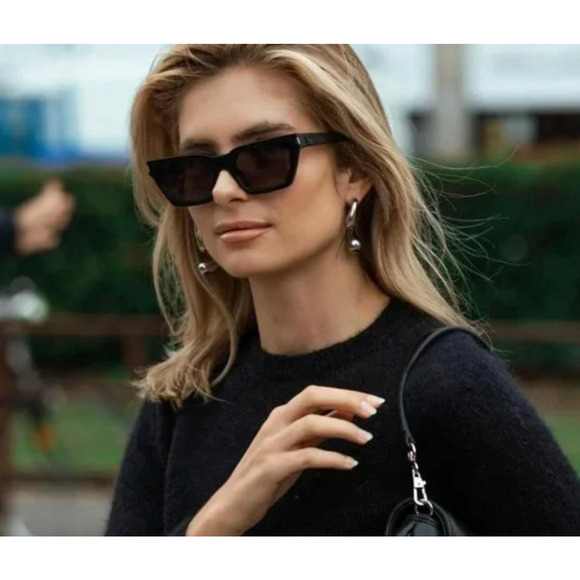 NEW Saint Laurent SL633 Calista Sunglasses in Black - Picture 1 of 11